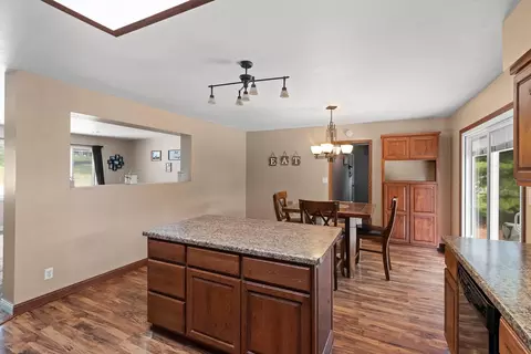 Kitchen - 604 Wolf St, Crivitz, WI 54114 photo 4 of 6