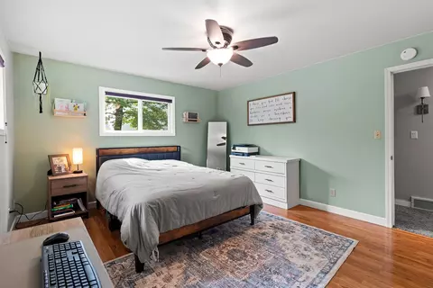 Bedroom - 604 Wolf St, Crivitz, WI 54114 photo 3 of 8