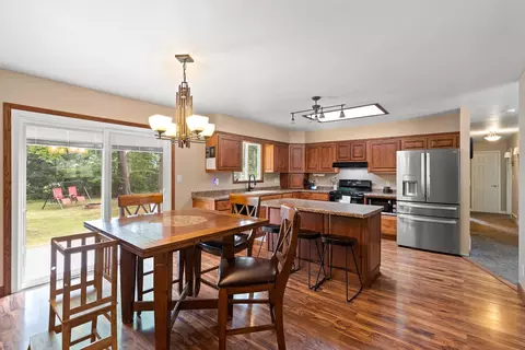 Kitchen - 604 Wolf St, Crivitz, WI 54114 photo 5 of 6