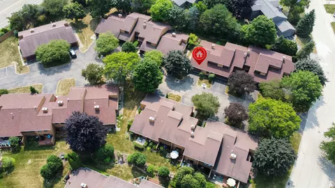 View/Area - 901 E Windfield Pl #D, Appleton, WI 54911 photo 4 of 5