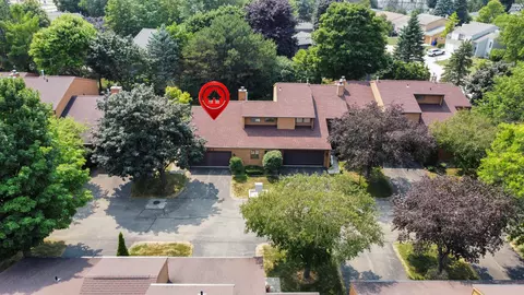 View/Area - 901 E Windfield Pl #D, Appleton, WI 54911 photo 3 of 5
