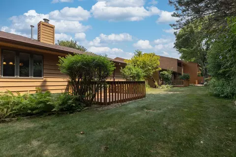 Exterior - 901 E Windfield Pl #D, Appleton, WI 54911 photo 5 of 6
