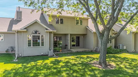 Exterior - 1709 E Midway Rd #A-5, Appleton, WI 54915 photo 5 of 6