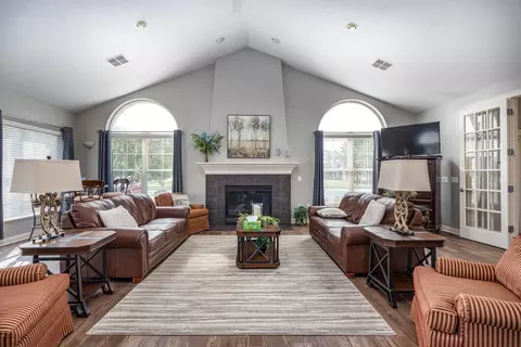 Living - 2306 E Sienna Way, Appleton, WI 54913 photo 2 of 2