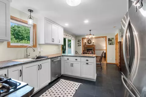 Kitchen - n254 Meadowbreeze Court, Appleton, WI 54915 photo 3 of 5