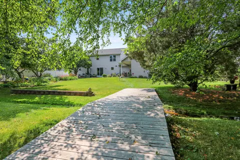 Exterior - n254 Meadowbreeze Court, Appleton, WI 54915 photo 14 of 27