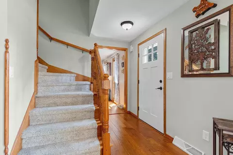 Entry Way - n254 Meadowbreeze Court, Appleton, WI 54915 photo 1 of 2