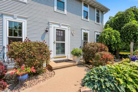 Exterior - n254 Meadowbreeze Court, Appleton, WI 54915 photo 3 of 27
