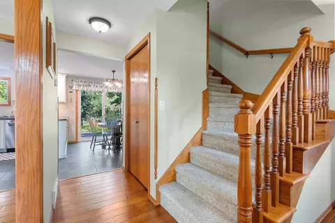 Entry Way - n254 Meadowbreeze Court, Appleton, WI 54915 photo 2 of 2