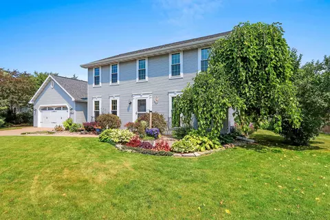Exterior - n254 Meadowbreeze Court, Appleton, WI 54915 photo 2 of 27