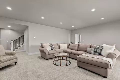Living - 3001 W Old Oak Dr, Appleton, WI 54913 photo 9 of 9