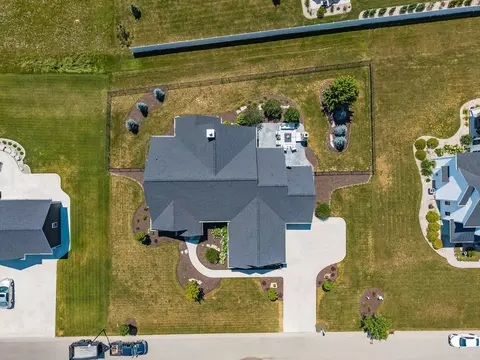 View/Area - 3001 W Old Oak Dr, Appleton, WI 54913 photo 11 of 15