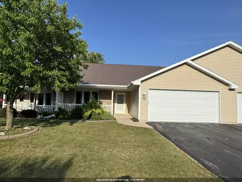 476 Wyldewood E Dr, Oshkosh, WI 54904