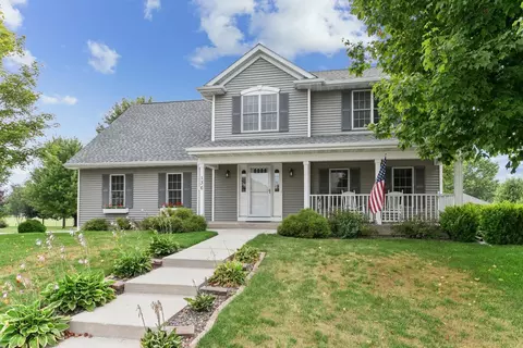 136 Highland Dr, Glenbeulah, WI 53023