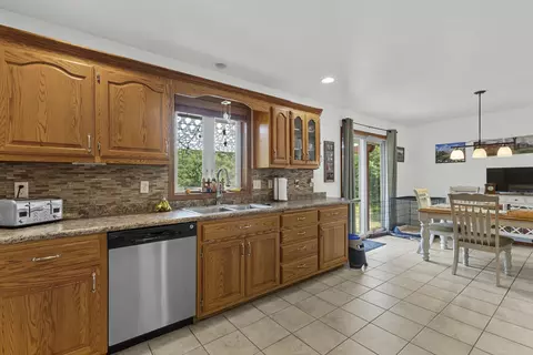Kitchen - w10036 Terri Lane, Crivitz, WI 54114 photo 2 of 5