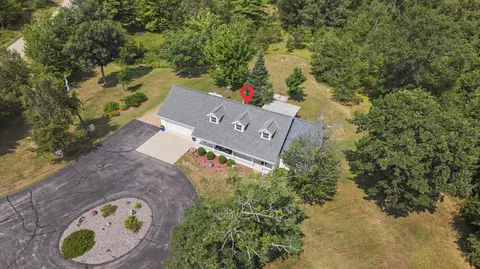 View/Area - w10036 Terri Lane, Crivitz, WI 54114 photo 3 of 11