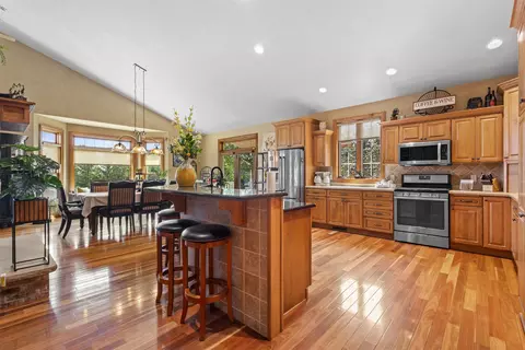 Kitchen - n3224 Feather Ridge Drive, Appleton, WI 54913 photo 2 of 4