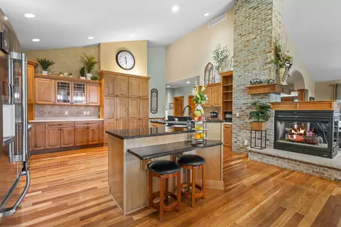Kitchen - n3224 Feather Ridge Drive, Appleton, WI 54913 photo 3 of 4