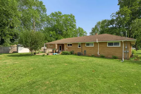 Exterior - 620 W Sunset Ave, Appleton, WI 54911 photo 7 of 7