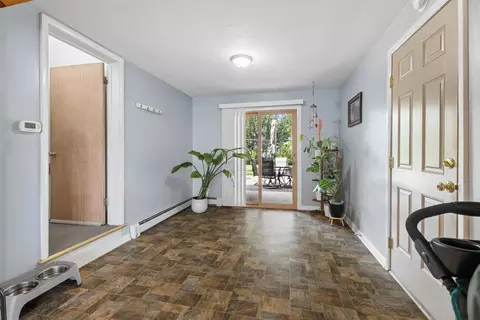Entry Way - 620 W Sunset Ave, Appleton, WI 54911 photo 2 of 2