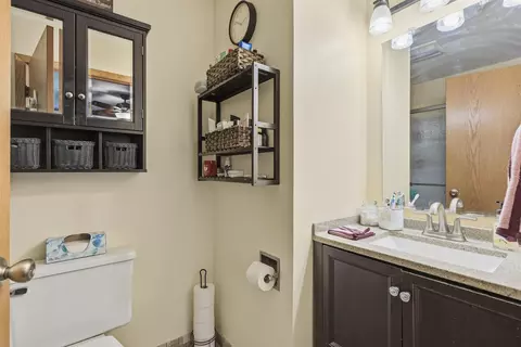 Bath - 217 E Mitchell Ave, Appleton, WI 54915 photo 1 of 2