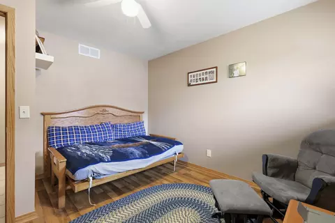 Bedroom - 217 E Mitchell Ave, Appleton, WI 54915 photo 3 of 3