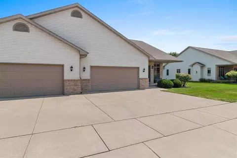 Other - 4716 N Fallview Ln, Appleton, WI 54913 photo 1 of 13