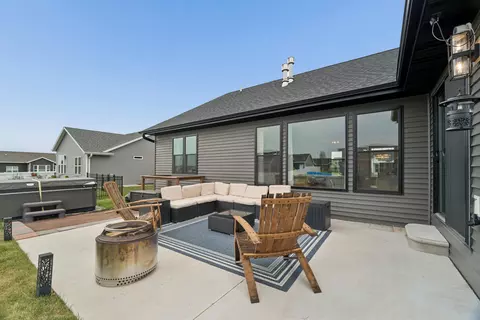 Exterior - n9263 Laura St, Appleton, WI 54915 photo 2 of 5