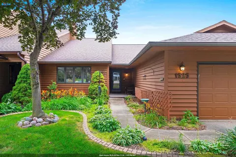 1525 N Bay Highlands Dr, Green Bay, WI 54311