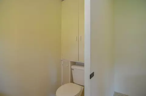 Bath - 1105 S Timmers Ln, Appleton, WI 54914 photo 4 of 5