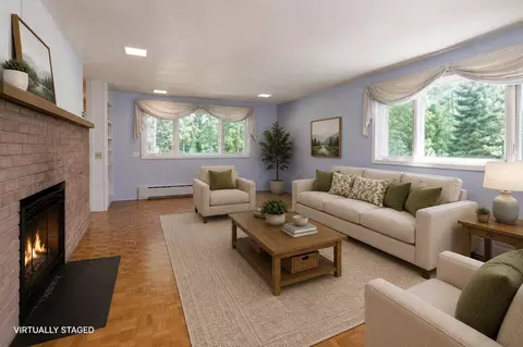 Living - 1105 S Timmers Ln, Appleton, WI 54914 photo 1 of 9