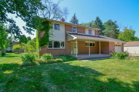 Exterior - 1105 S Timmers Ln, Appleton, WI 54914 photo 9 of 9