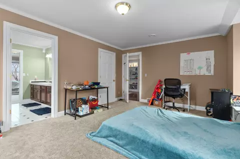 Bedroom - 140 River Dr, Appleton, WI 54915 photo 8 of 8