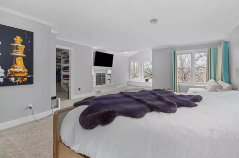 Bedroom - 140 River Dr, Appleton, WI 54915 photo 4 of 8