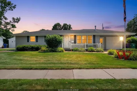 1015 Estes Dr, De Pere, WI 54115