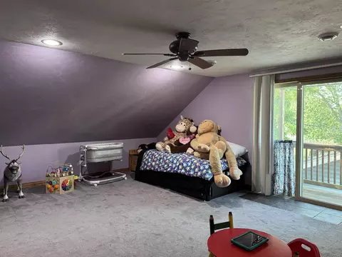 Bedroom - 208 E Calumet St, Appleton, WI 54915 photo 4 of 6