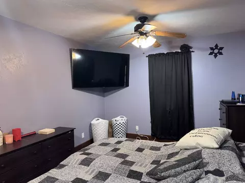 Bedroom - 208 E Calumet St, Appleton, WI 54915 photo 2 of 6