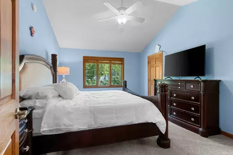 Bedroom - n9432 Logan Lane, Appleton, WI 54915 photo 5 of 7
