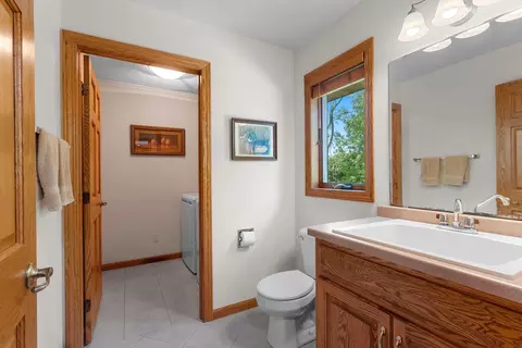 Bath - n9432 Logan Lane, Appleton, WI 54915 photo 1 of 6