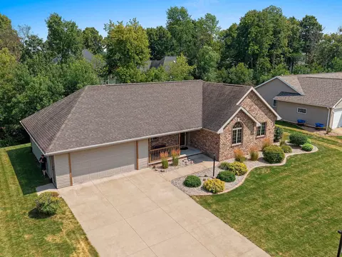 View/Area - n9432 Logan Lane, Appleton, WI 54915 photo 3 of 17