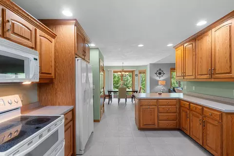 Kitchen - n9432 Logan Lane, Appleton, WI 54915 photo 3 of 7