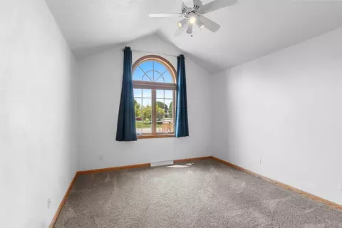 Bedroom - n9432 Logan Lane, Appleton, WI 54915 photo 1 of 7