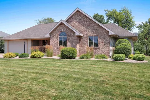 Exterior - n9432 Logan Lane, Appleton, WI 54915 photo 2 of 18