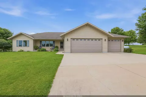 w8314 Hawkview Circle, Fond Du Lac, WI 54937