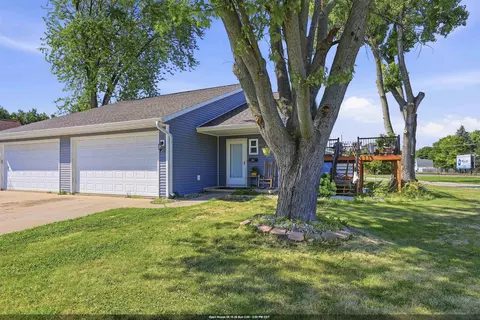 614 Reid St, De Pere, WI 54115