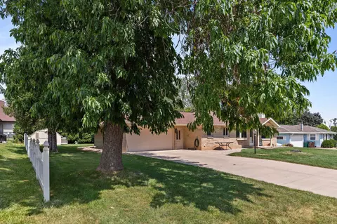 Exterior - 630 W Capitol Dr, Appleton, WI 54911 photo 9 of 9