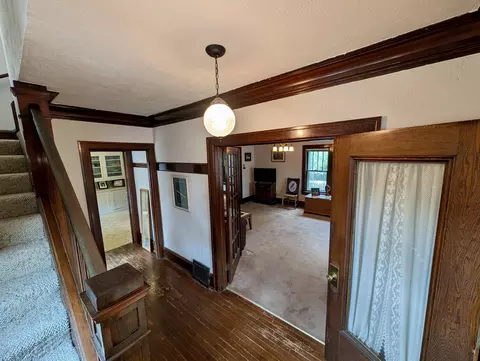 Entry Way - 516 E Maple St, Appleton, WI 54915 photo 1 of 1