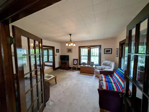 Living - 516 E Maple St, Appleton, WI 54915 photo 2 of 3