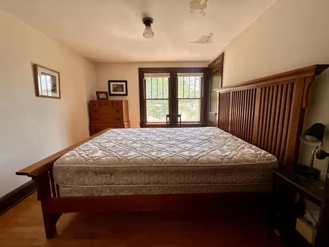 Bedroom - 516 E Maple St, Appleton, WI 54915 photo 1 of 4