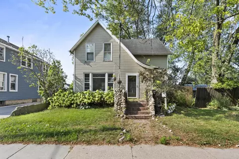 847 Shawano Ave, Green Bay, WI 54303